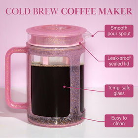 Paris Hilton Cold Brew removable filter bottom makes grounds disposal easy.