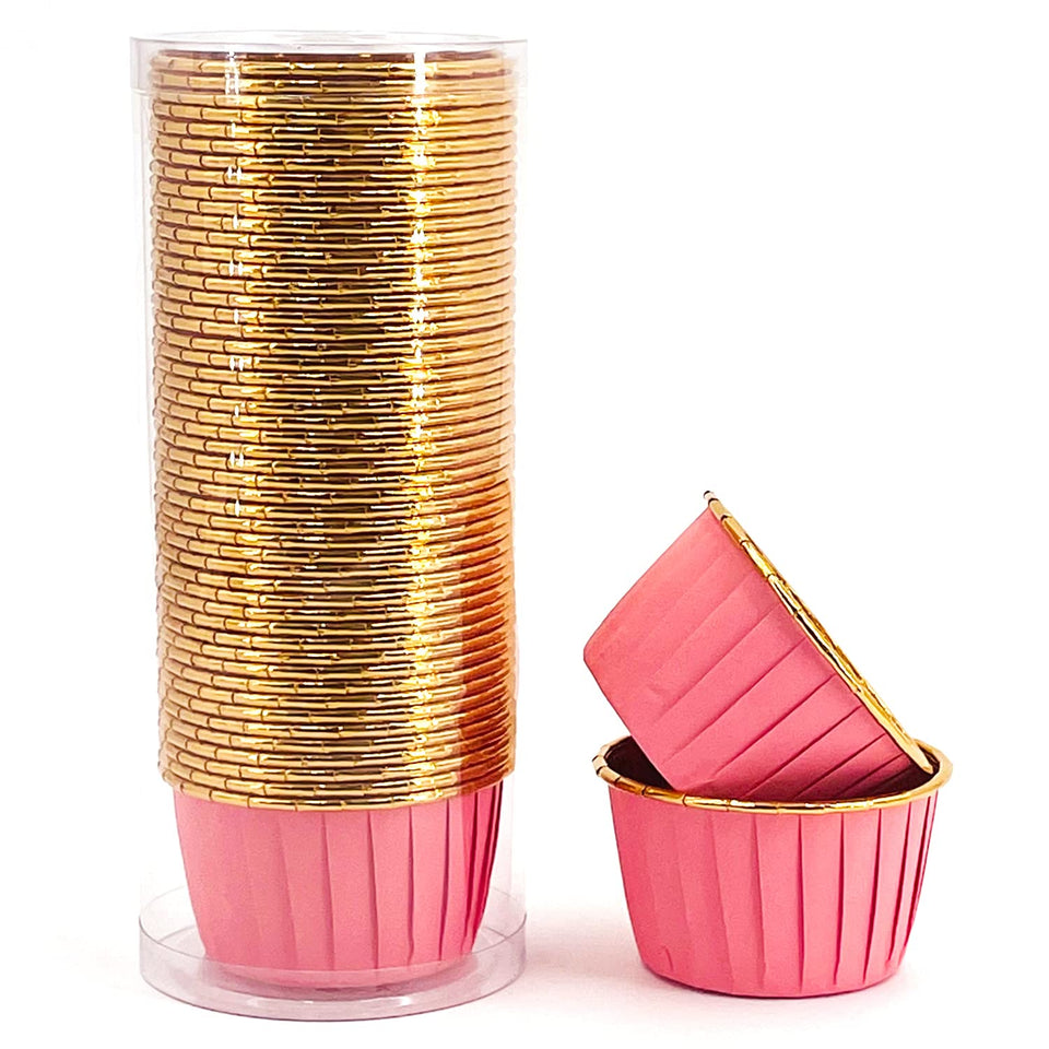 PartyHippo cupcake cups pink with foil, ideal for colorful cupcakes and easy serving.