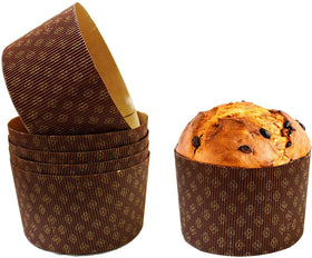 Close-up of corrugated paper panettone mold showing durable design and texture.