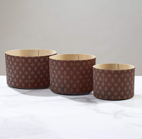 Easy-release Pastry Chef's Boutique mold with no greasing required for clean bake