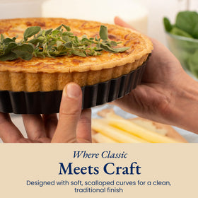 Patz&Patz silicone crust shaper for even blind baking and uniform crust