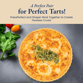 Patz&Patz silicone crust shaper highlights precise crust edges