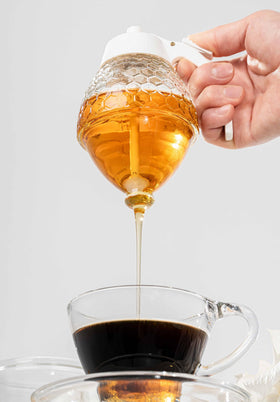 PAULSWAY gift-ready honey jar suitable for weddings and housewarmings.