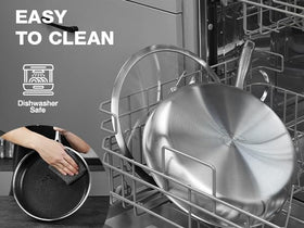 Versatile PekGema omelette pan use-case with eggs and vegetables