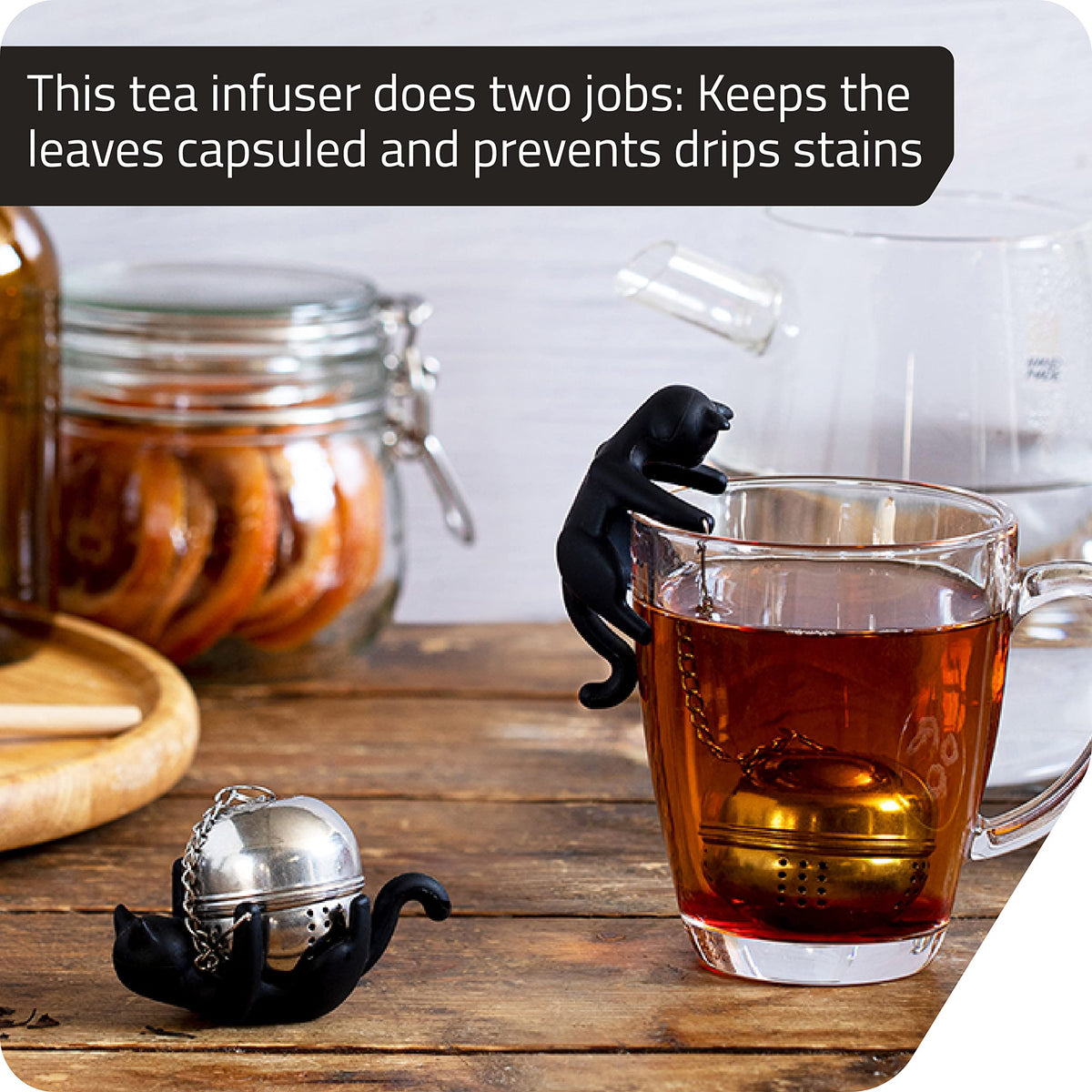 Close-up of PELEG DESIGN Cattea infuser showing durable stainless steel mesh.