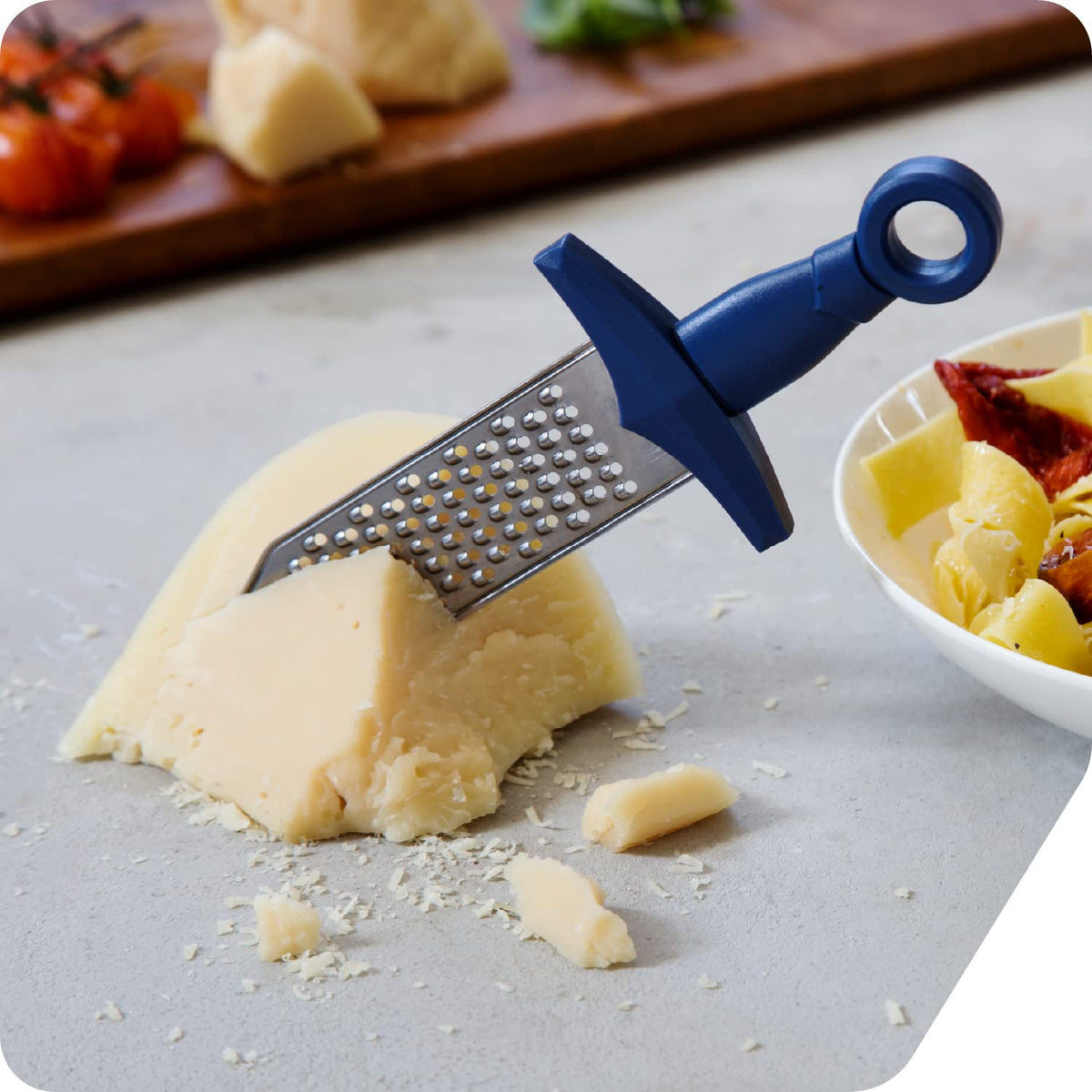PELEG DESIGN Gratiator gift idea for cheese lovers and gadget fans.