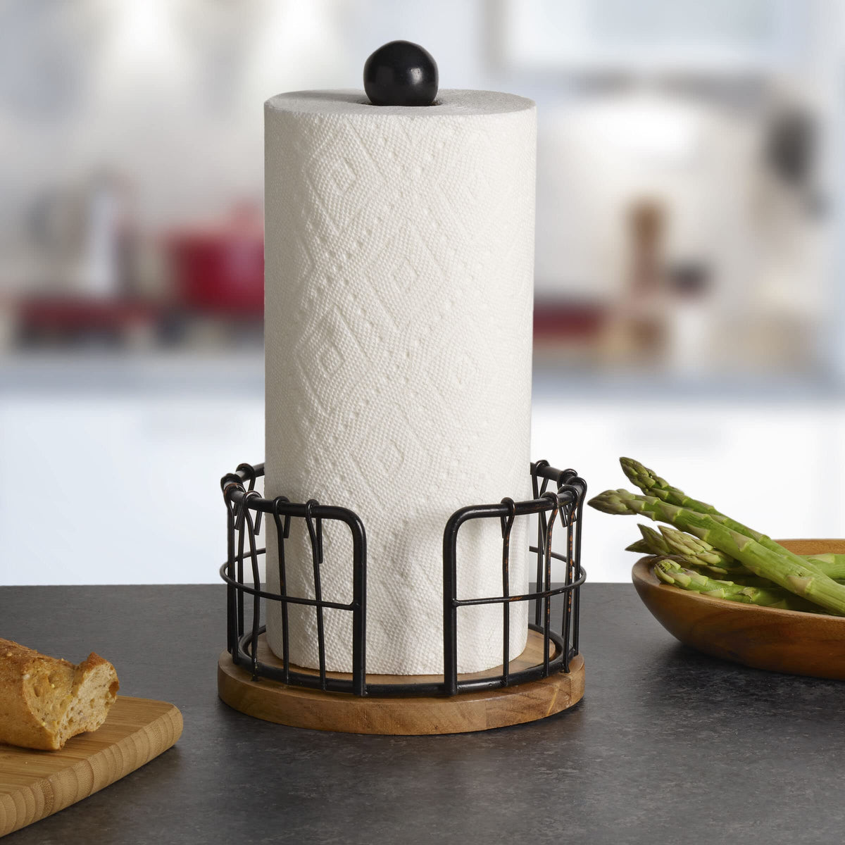 Pfaltzgraff Durable steel and wood construction for daily use