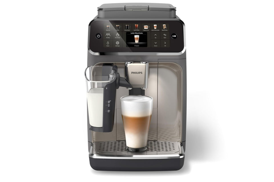 Philips EP4444/90 LatteGo milk system delivering silky coffee foam