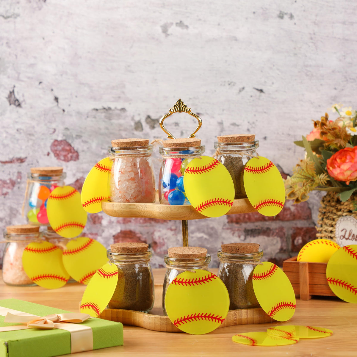 Pickmesh package contents showing 25-piece sport party favors