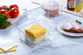 Pikanty 24-slice capacity keeps your deli drawer organized.