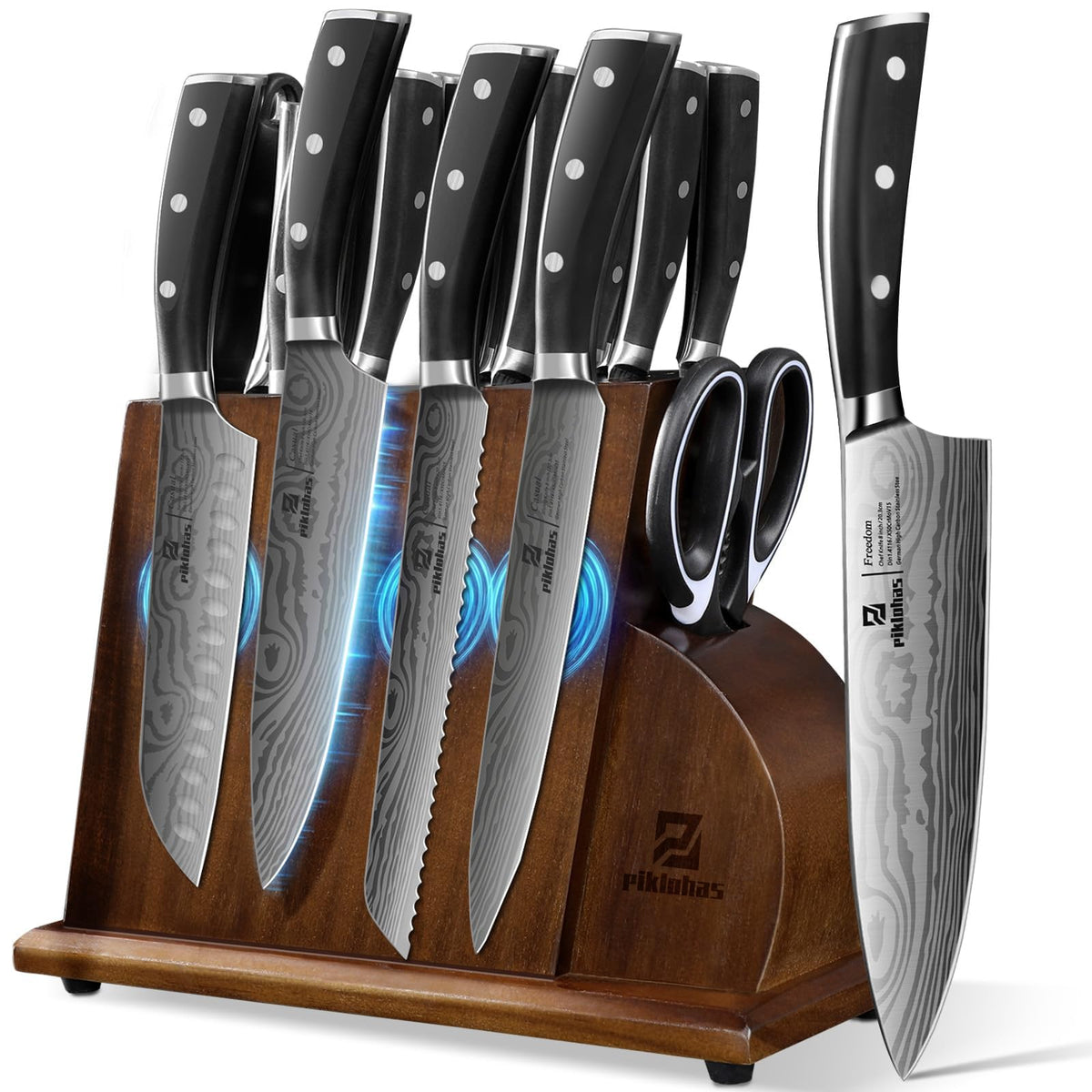 Piklohas knife set with block keeps essential tools neatly organized for quick meals.