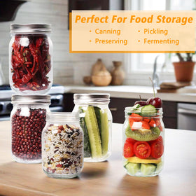 PINIWON pickling jar ideal for vegetables and snacks storage.