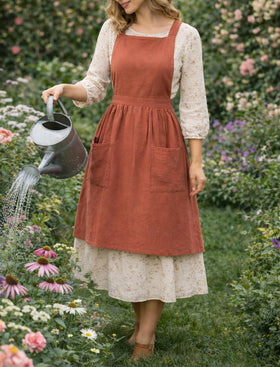 Pinknoke full-coverage apron chest area protects clothes.