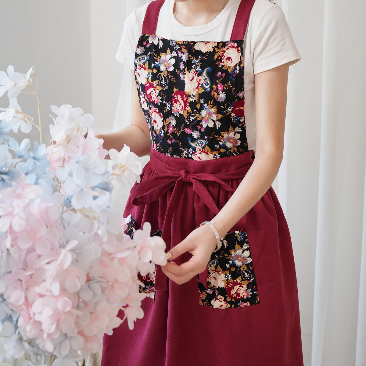 Pinknoke fabric is machine washable and wrinkle-resistant for easy care.