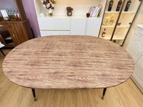 Pioggia tablecloth with elastic edges stays put during meals