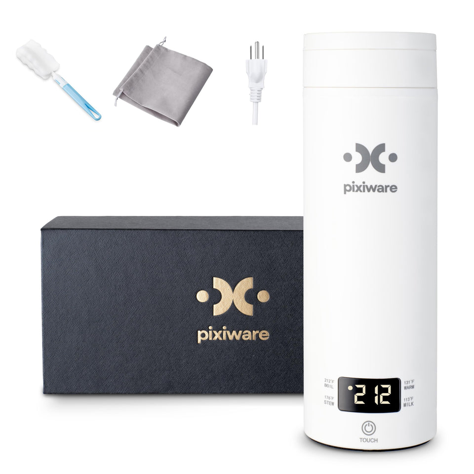 Pixiware Travel Kettle Twist Lid demonstrates spill-free operation on the go.