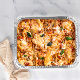 PlasticPRO disposable bakeware pack 10 for catering and takeout.