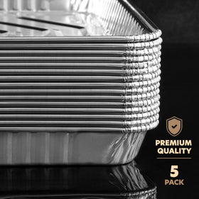 PLASTICPRO baking sheets handle roasting vegetables and pizzas with steady support.