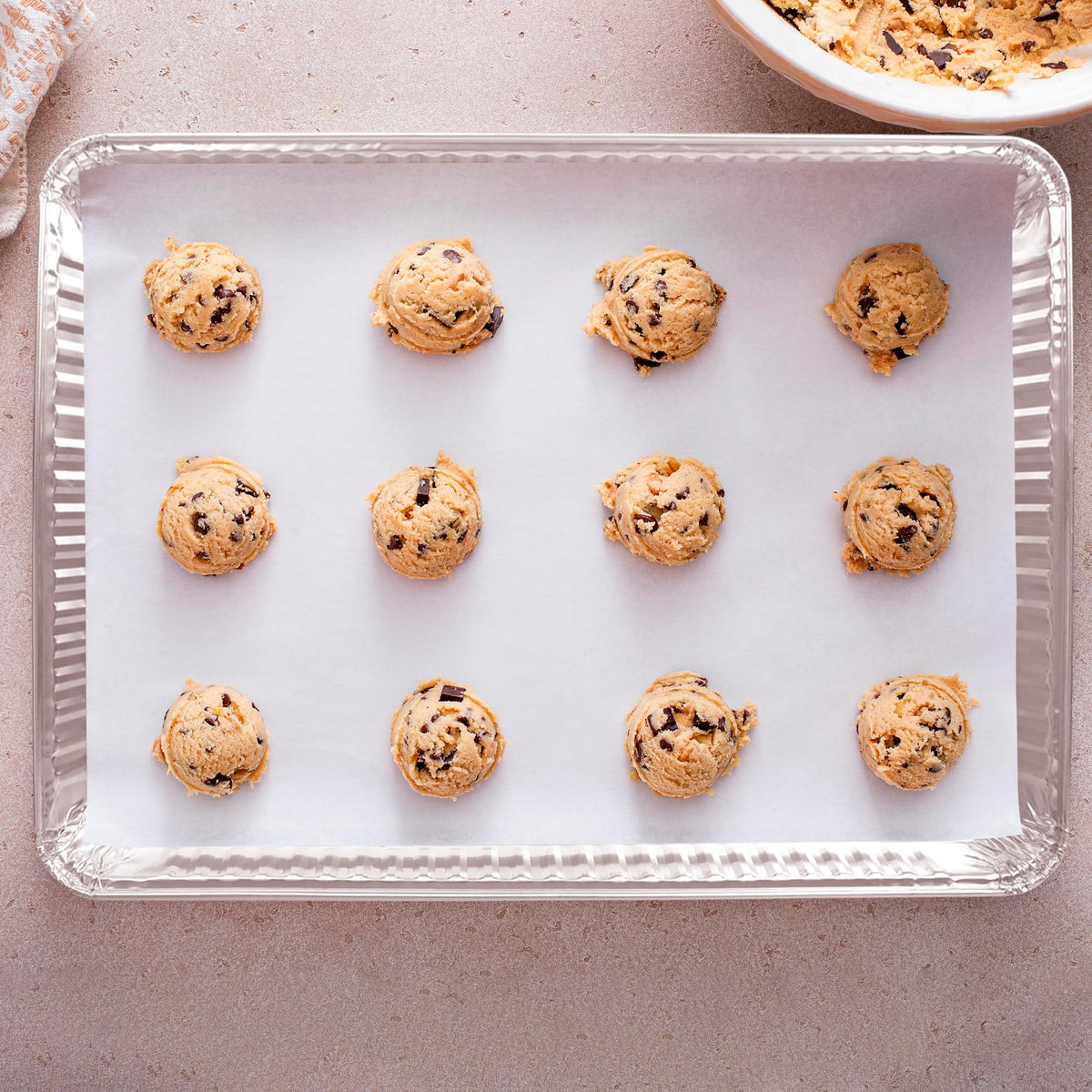 PLASTICPRO pizza sheet pan ideal for baking crispy edges.