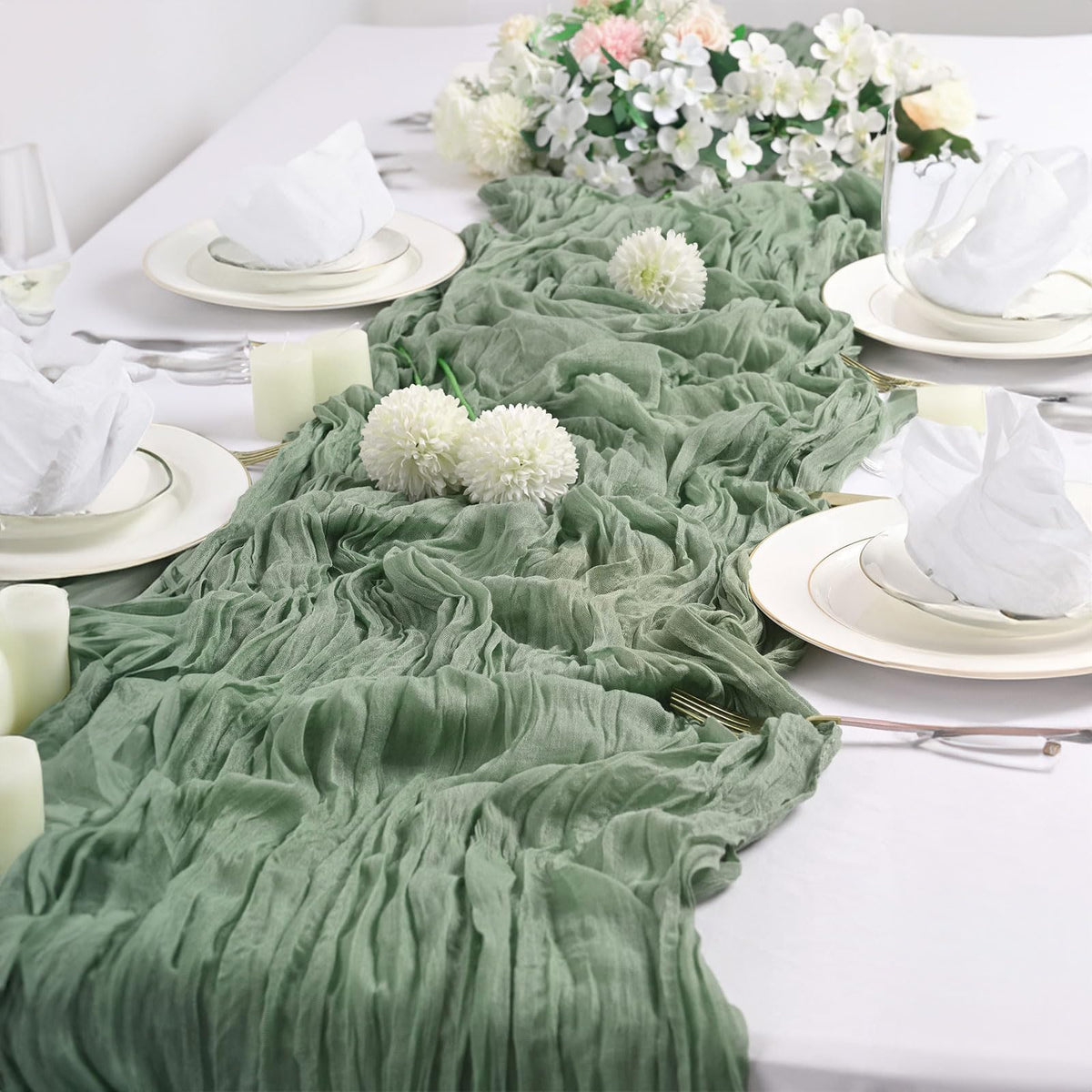 Wedding table decor with boho style using the cheesecloth runner