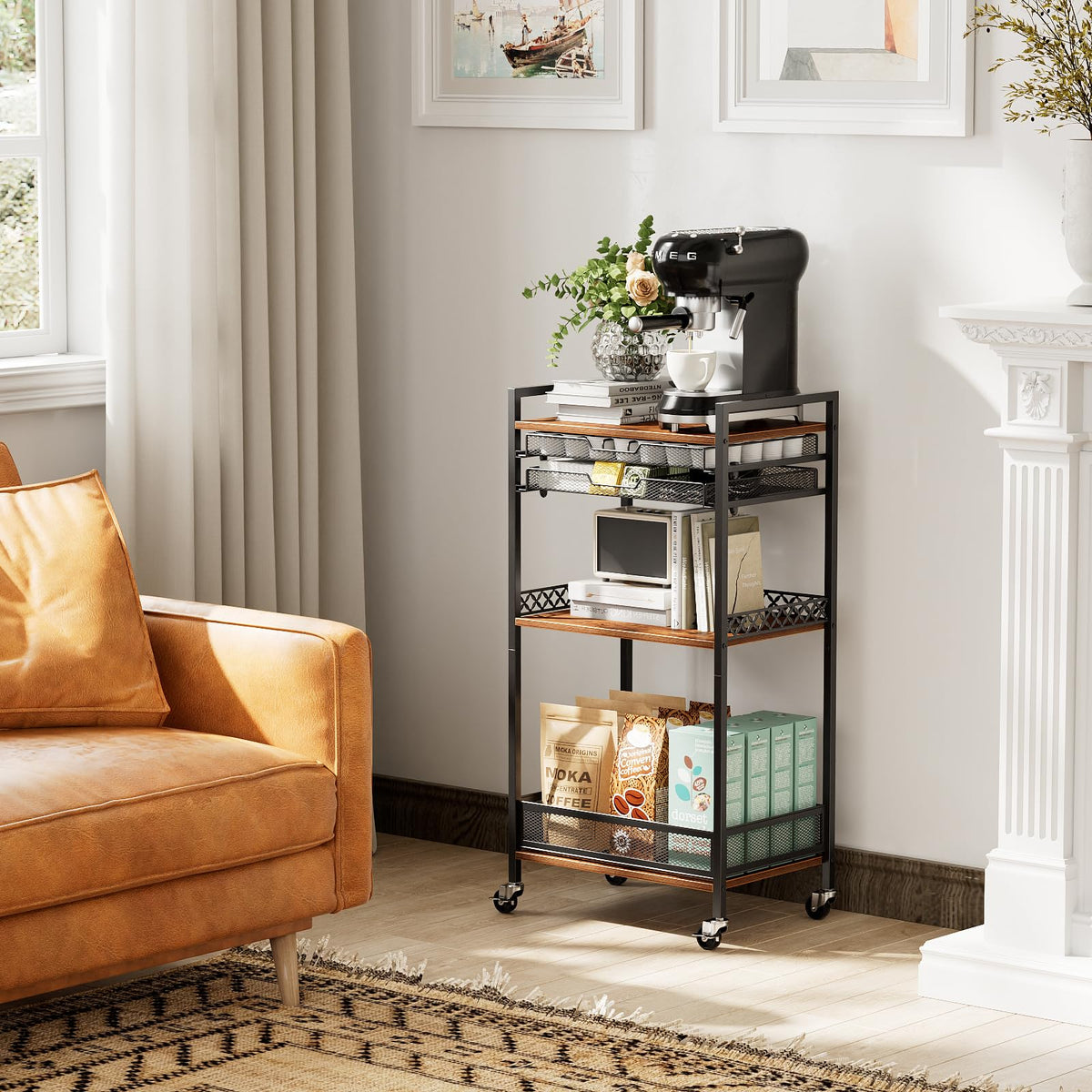 Plaviya mug holders and a dedicated drawer keep cups and pods neatly organized.