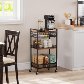 Plaviya compact footprint fits kitchen corners and breakfast nooks while saving space.