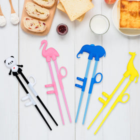 Plum Garden easy-to-wash design with removable toppers simplifies cleaning after meals.