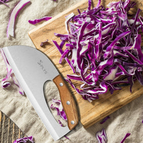 Plys meat cleaver packaging highlights premium craftsmanship