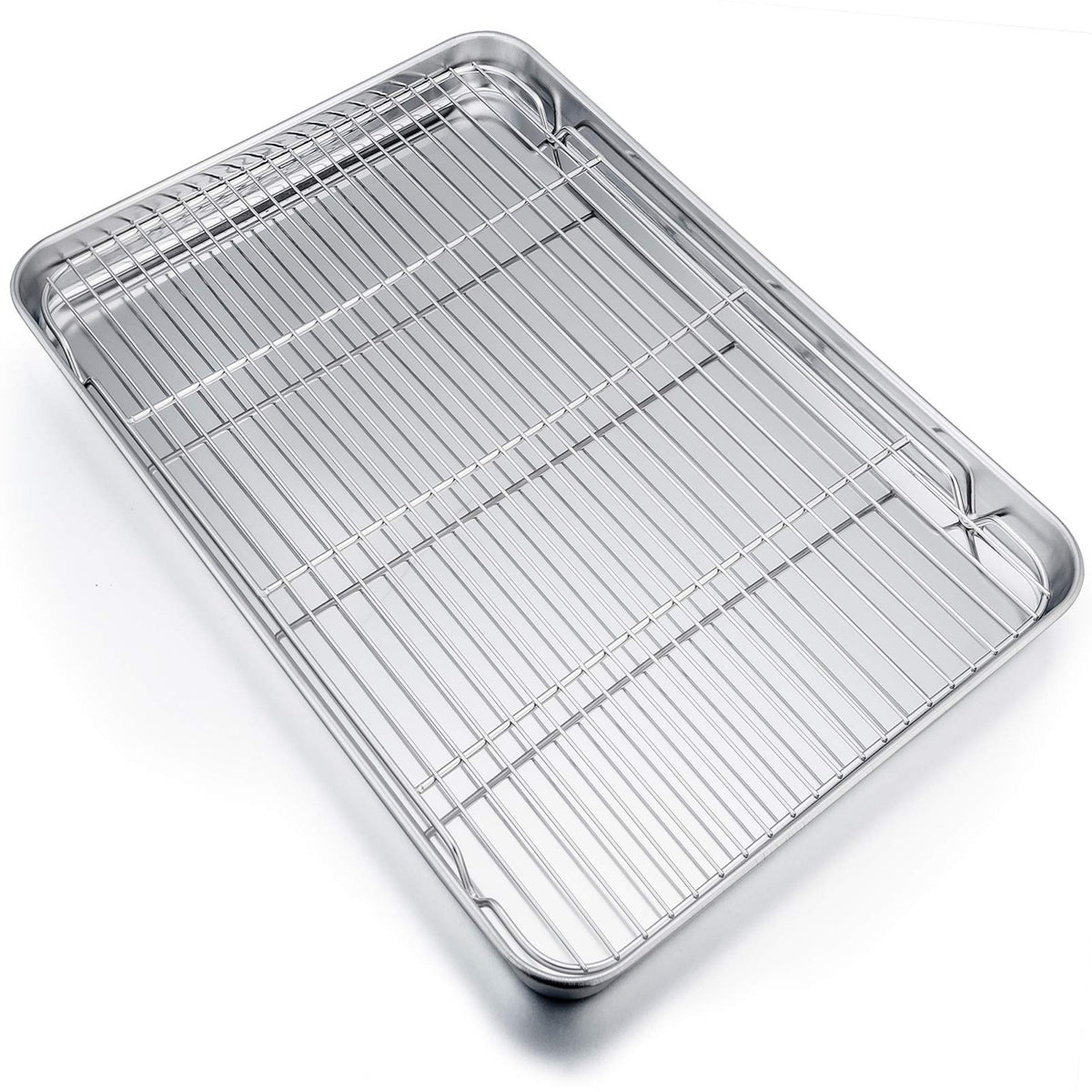 P&P CHEF baking sheet with rack showcases large capacity for family meals.