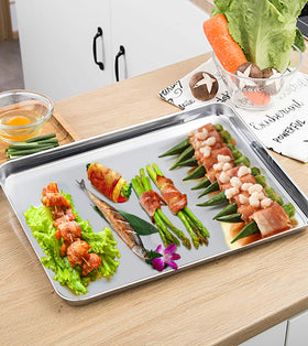 P&P CHEF dishwasher-safe bakeware simplifies cleanup after meals.