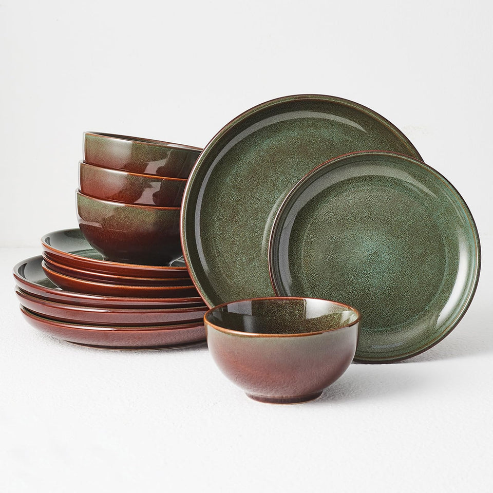 Pokini stoneware 10-inch dinner plates with reactive glaze for unique, vibrant meals.