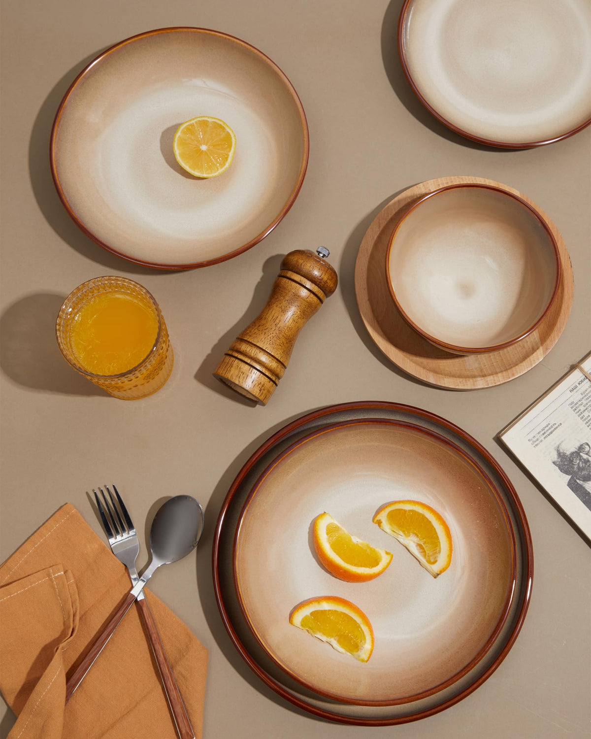 Pokini gift-ready dining set: ideal for housewarmings and celebrations.
