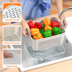 Pony Crossing the River 1200ml container with removable colander supports easy meal prep.