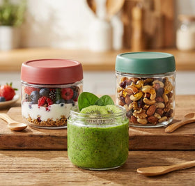Povinmos glass jar with wide mouth showing easy filling.