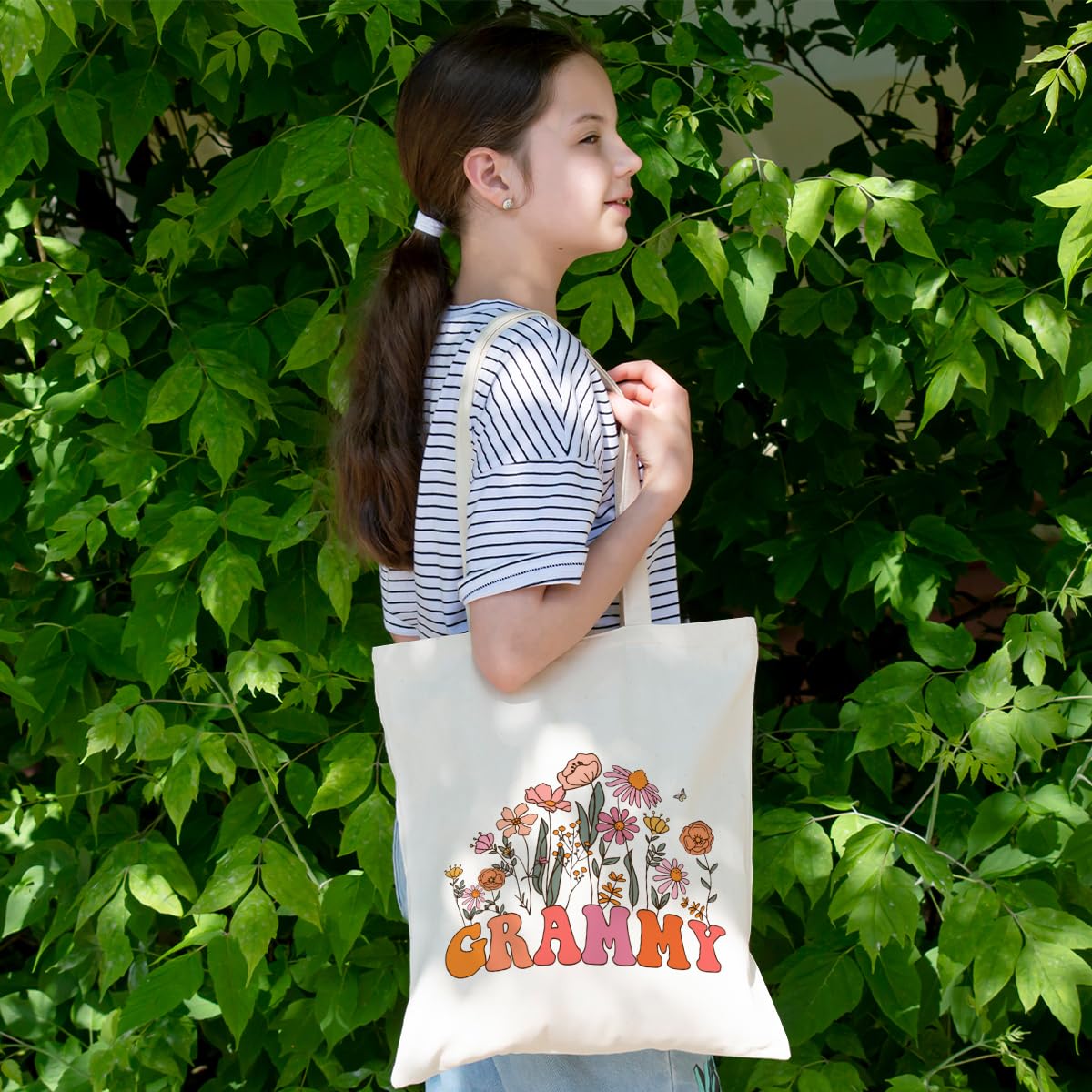 PQV shoulder tote design for comfortable everyday carrying