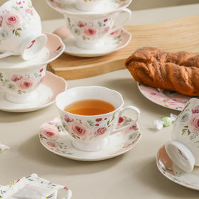 PRECITIME microwave-safe porcelain for quick reheats without hassle.