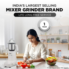Preethi Eco Plus MG-138 stainless steel blades for efficient grinding