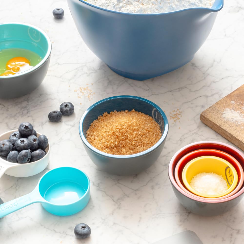 Prepara pinch bowls display capacity marks for precise measuring during cooking