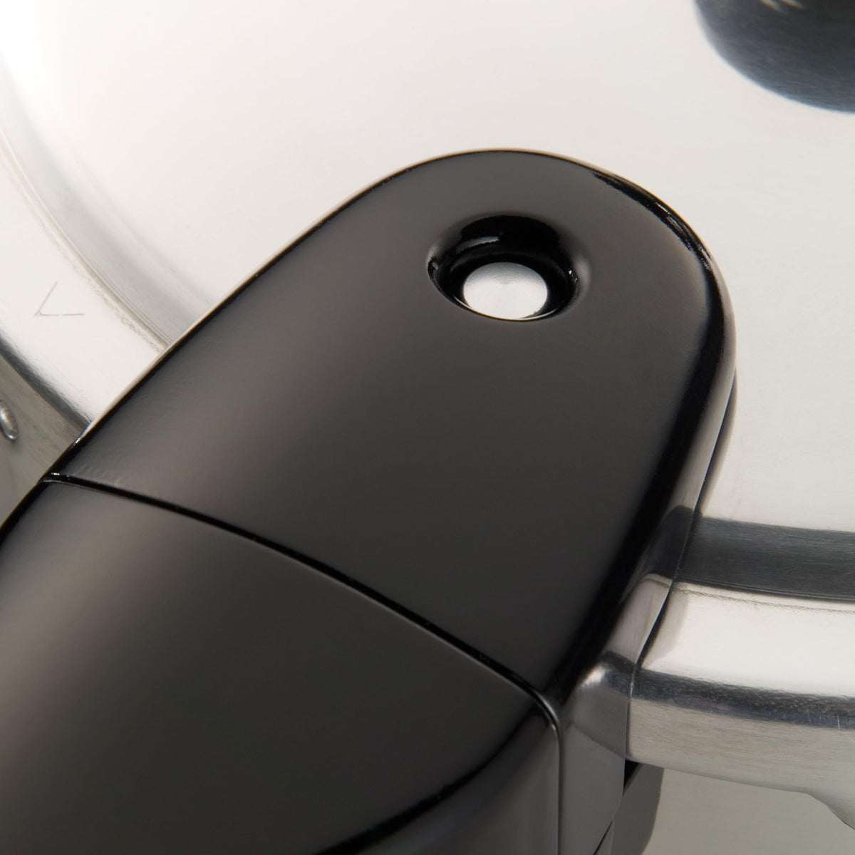 Presto 01282 in-use on stove shows versatile cooking speed and tender results