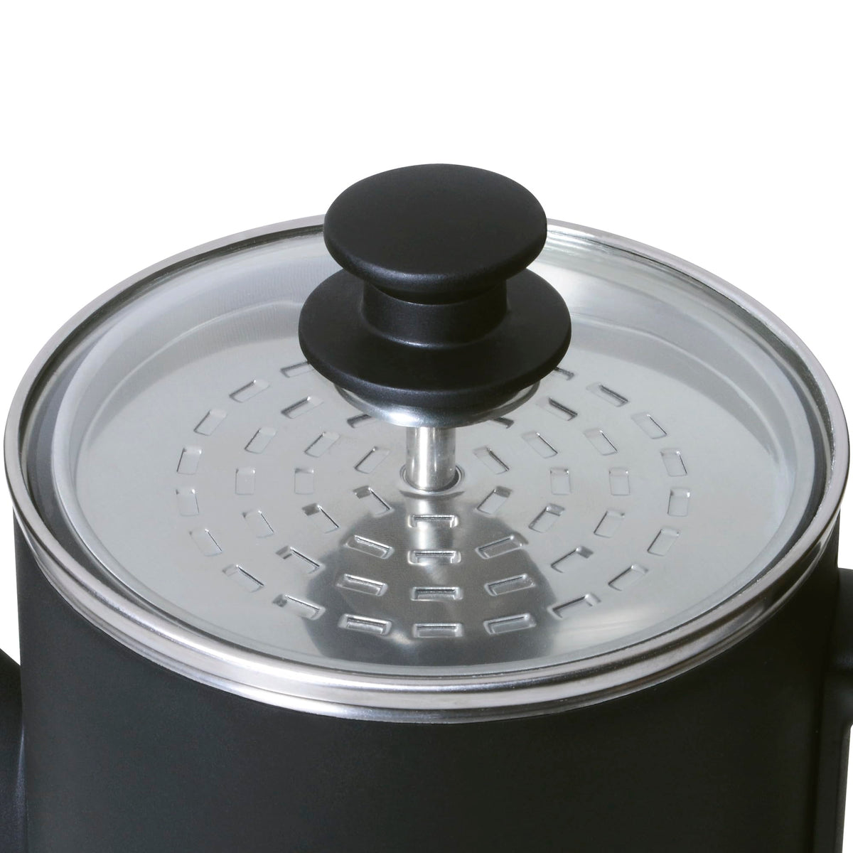 Presto 02815 easy-pour spout ensures smooth pours for guests.