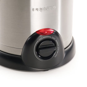 Presto 05470 vented cool-touch cover with spatter screen to reduce odor and splatter.