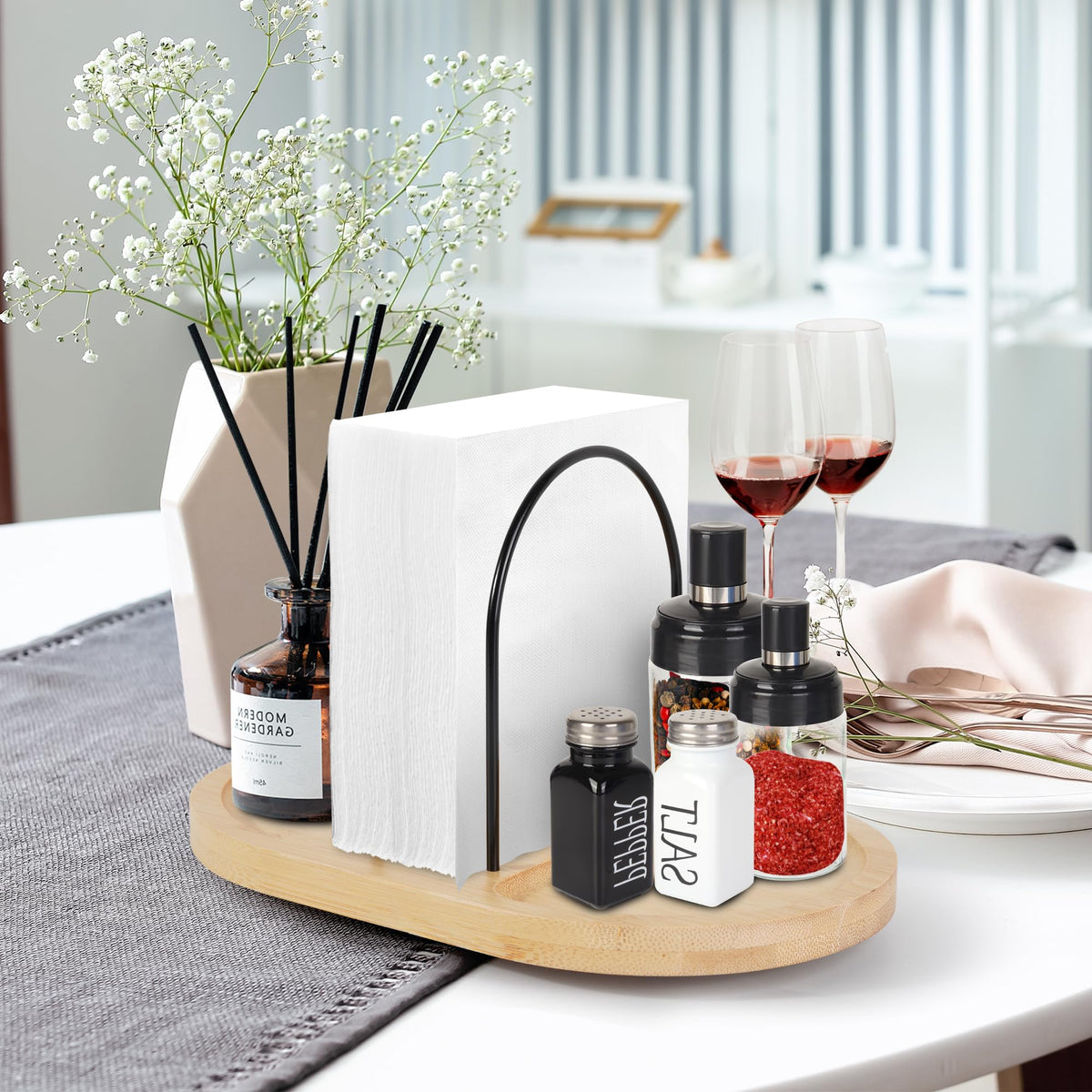 Primo Lines 360-degree spin helps reach napkins and condiments from any side.