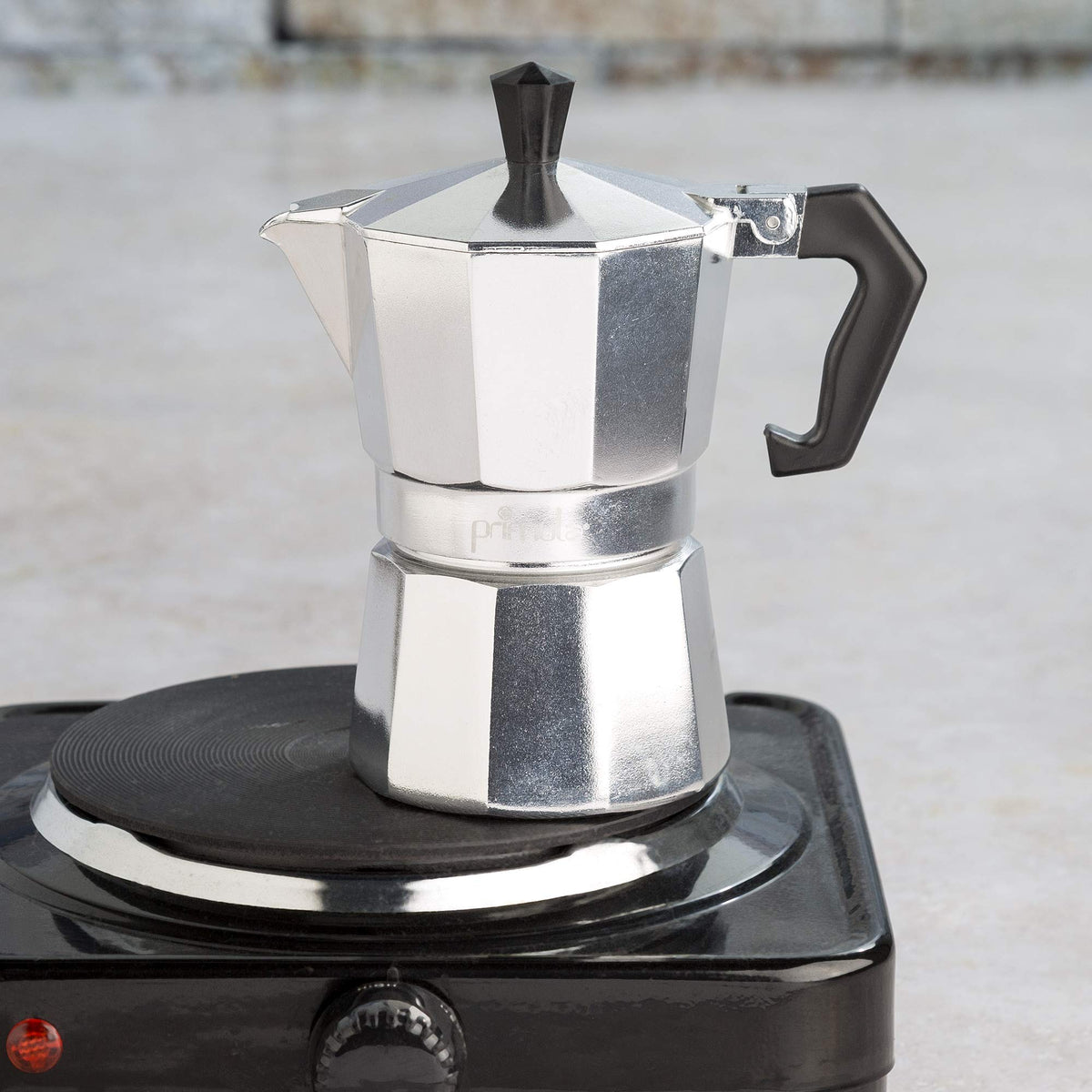 Primula Classic not compatible with induction cooktops.
