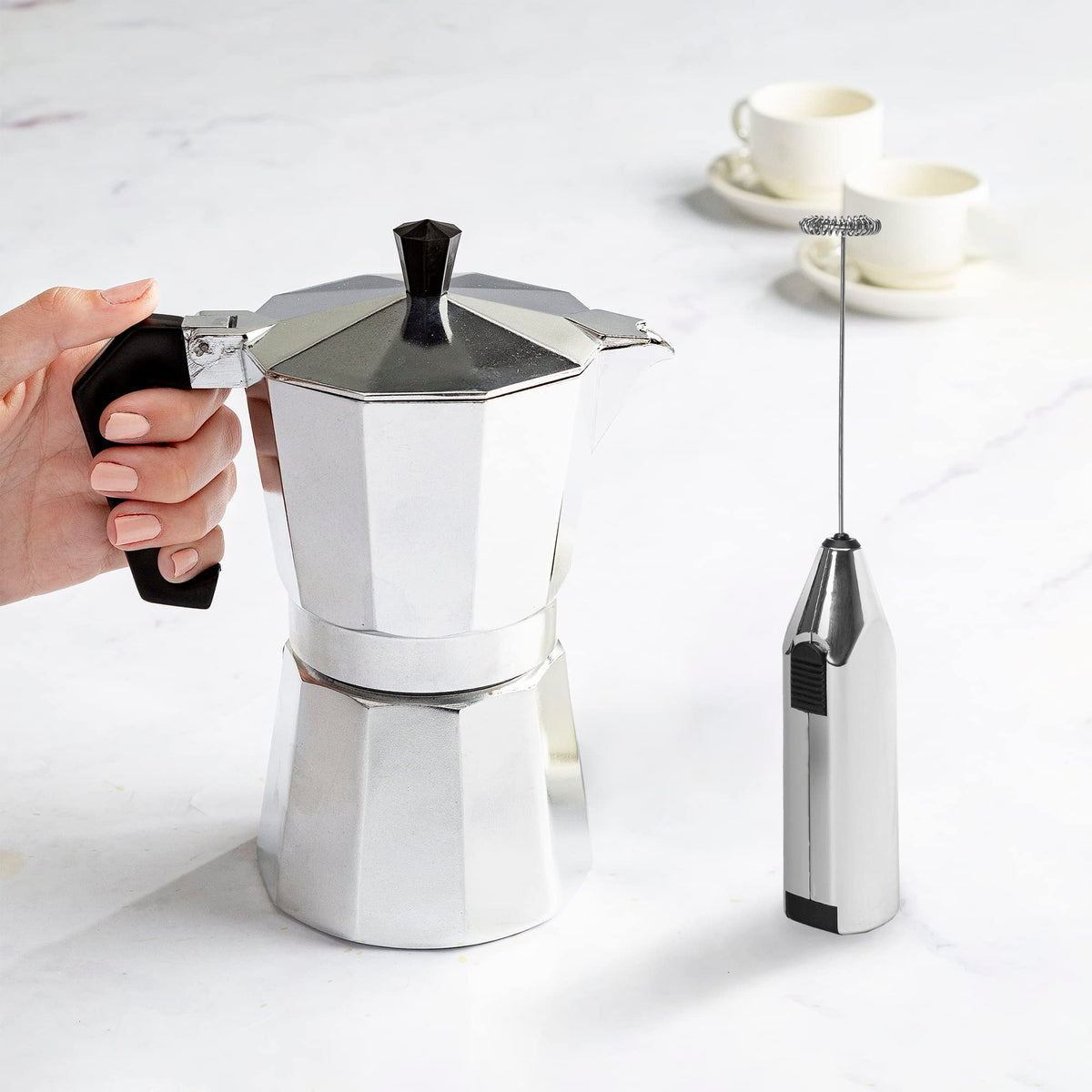 Primula handheld milk frother creates velvety foam quickly for lattes