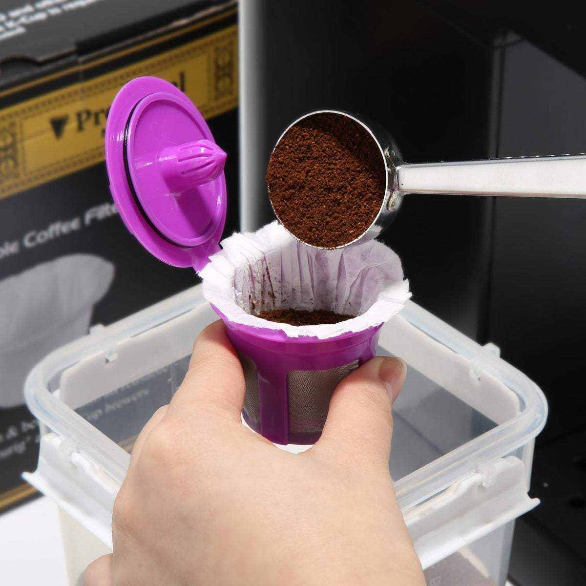 Pro Mael thin-flow filter paper for smoother coffee extraction.