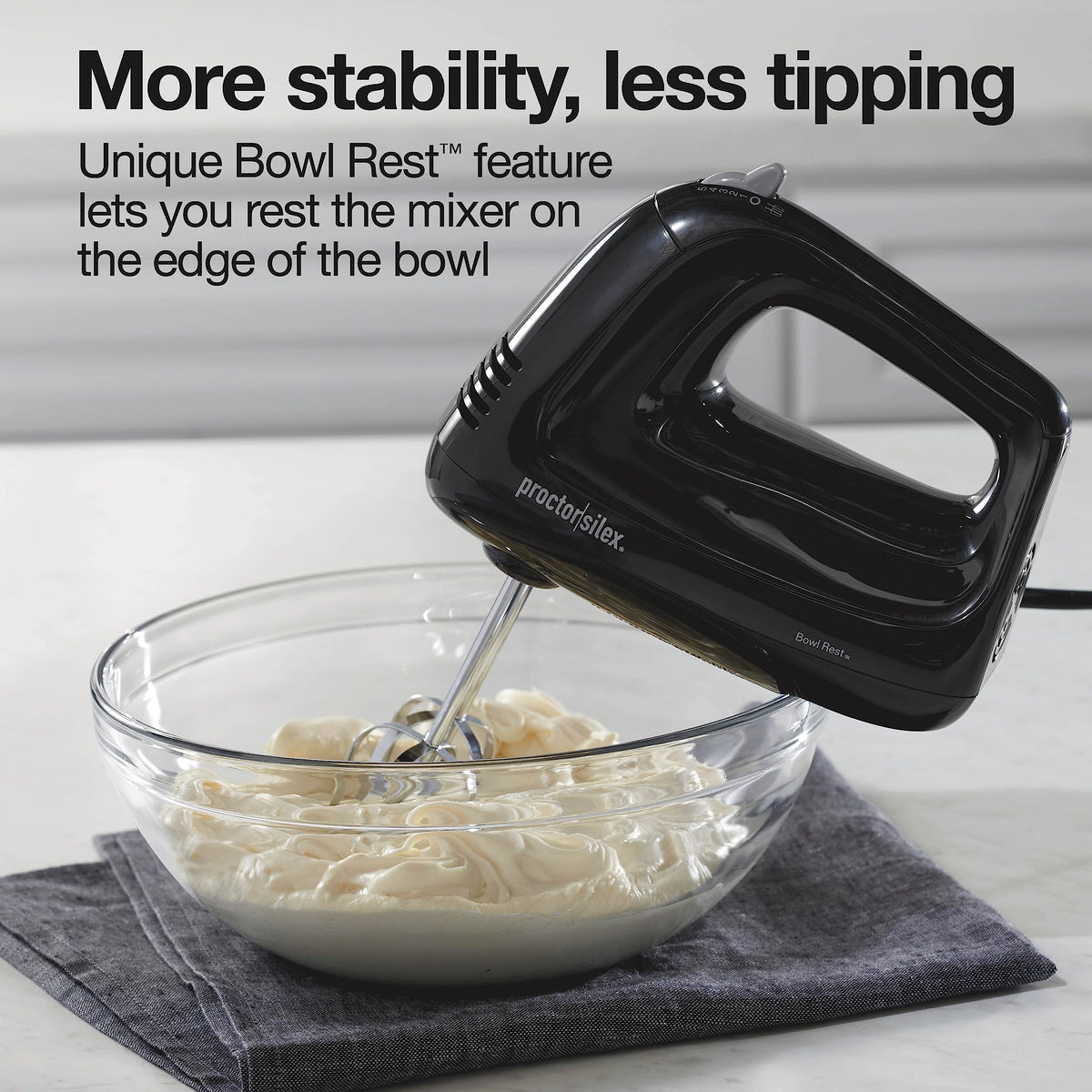 Proctor Silex Easy Mix compact design fits small kitchens and drawers.