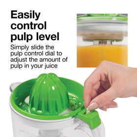 Proctor Silex juicer dishwasher-safe parts simplify cleanup after juicing.