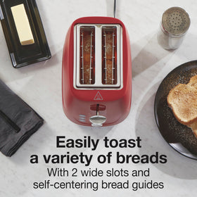 Proctor Silex bagel function button lights up for consistently warm bagels.