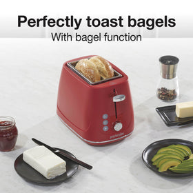 Proctor Silex defrost setting evenly toasts frozen breads for quick mornings.