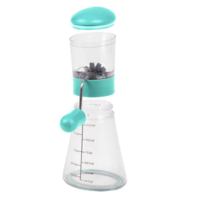 Progressive Nut Chopper easy-grip domed lid provides comfortable operation.